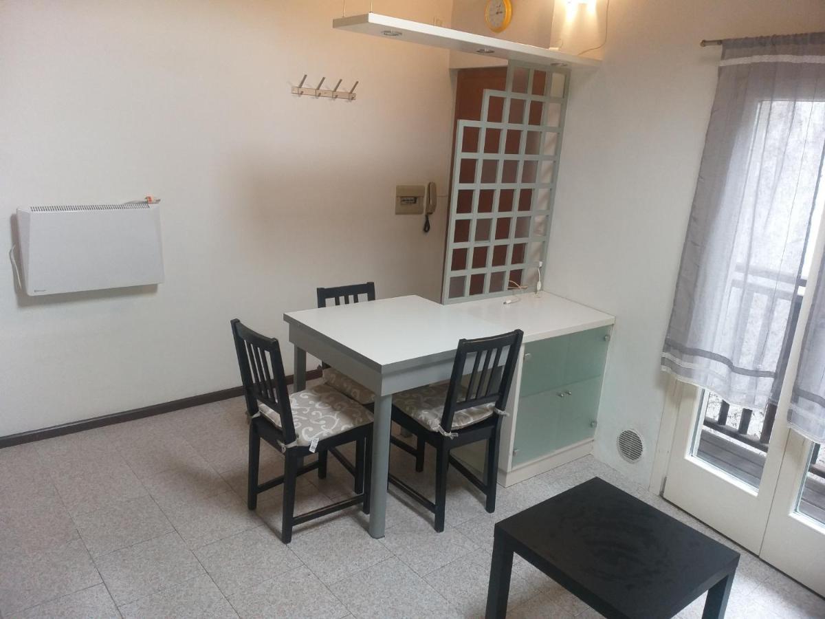 Sleepingarda Apartman Tenno Kültér fotó