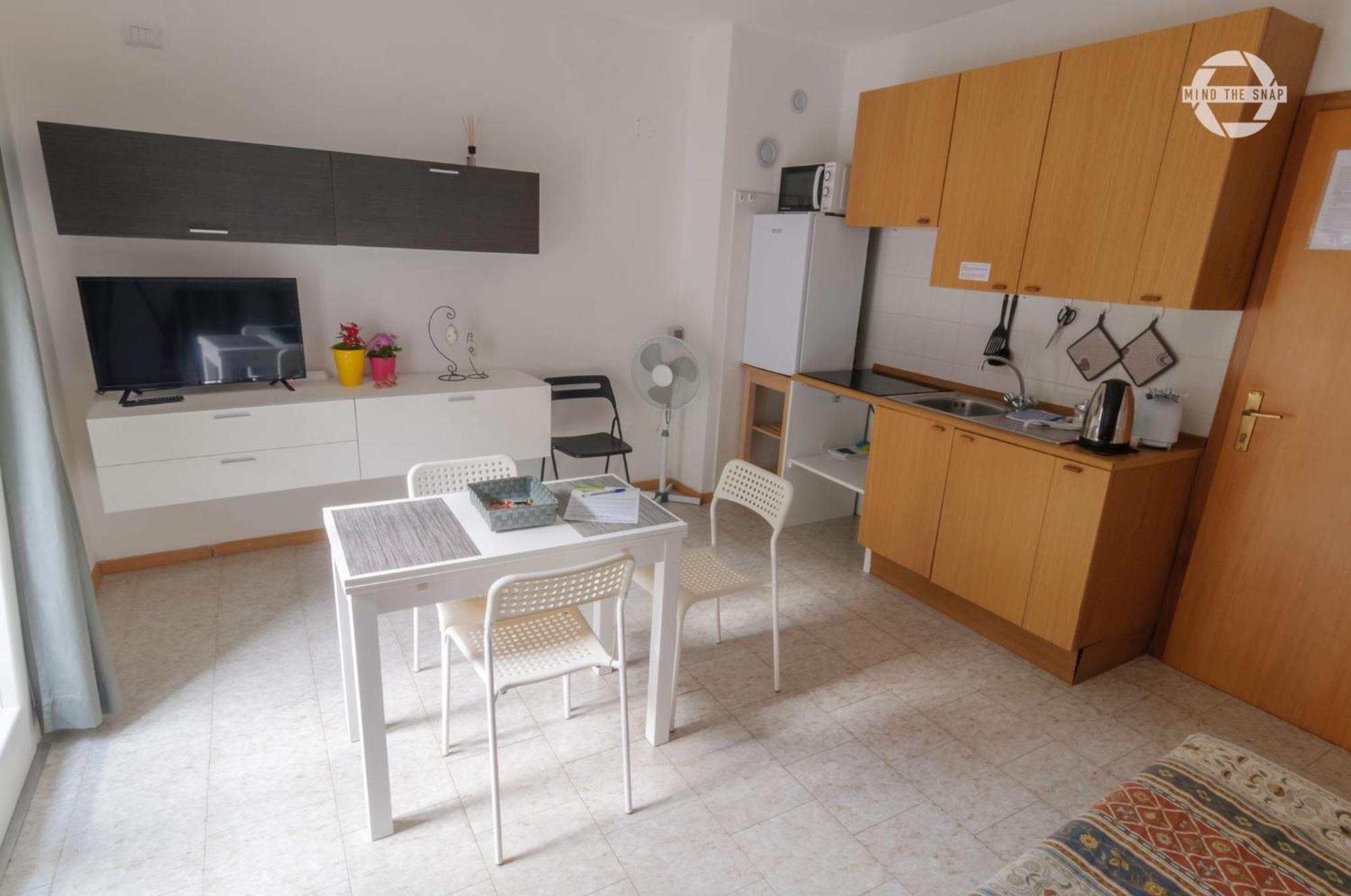 Sleepingarda Apartman Tenno Kültér fotó